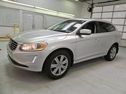 2017 Volvo XC60 T5 Inscription