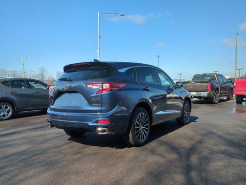 2026 Acura RDX Advance Package