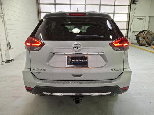 2020 Nissan Rogue SL