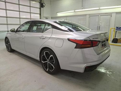 2024 Nissan Altima SR FWD