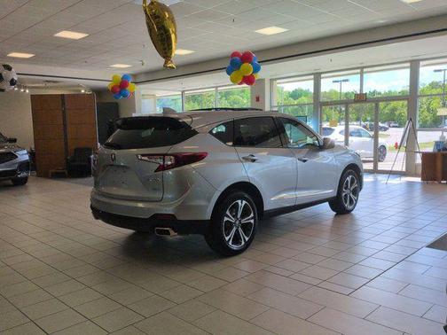 Solar Silver Metallic 2026 Acura RDX Technology Package