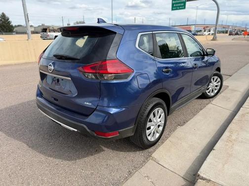 Caspian Blue 2017 Nissan Rogue S