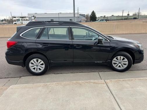 2018 Subaru Outback 2.5i