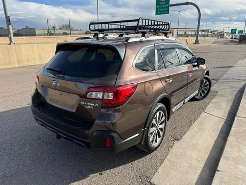 2019 Subaru Outback 3.6R Touring