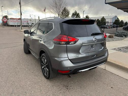 2020 Nissan Rogue SL