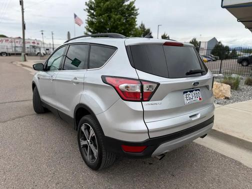 Ingot Silver Metallic 2018 Ford Escape SEL