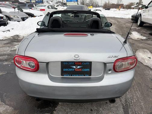 2010 Mazda MX-5 Miata Sport