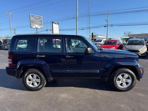 2012 Jeep Liberty Sport