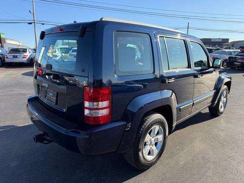 2012 Jeep Liberty Sport