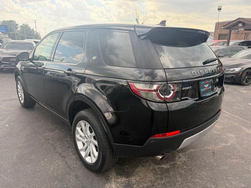 Santorini Black Metallic 2016 Land Rover Discovery Sport HSE