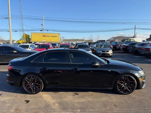 2017 Audi A4 Season of Audi ultra Premium