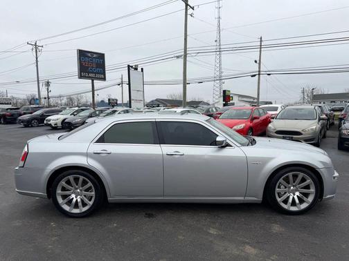 2006 Chrysler 300 SRT8