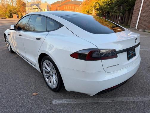 2017 Tesla Model S 75
