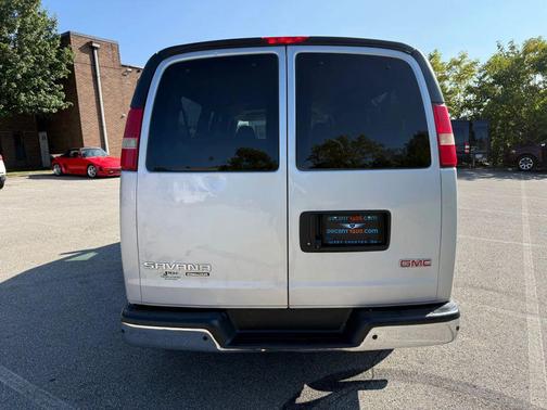 2015 GMC Savana 3500 LT