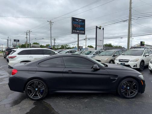 Black 2016 BMW M4 Base