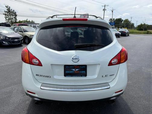 2010 Nissan Murano LE