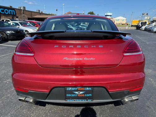 2016 Porsche Panamera Turbo S