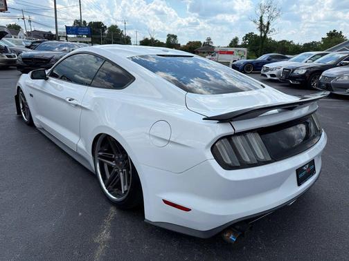 2016 Ford Mustang GT Premium
