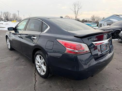 2014 Nissan Altima 2.5 SV