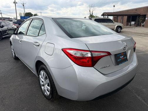 Classic Silver Metallic 2015 Toyota Corolla LE Plus