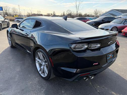 2021 Chevrolet Camaro 1LT
