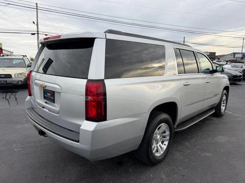 2019 Chevrolet Suburban LT