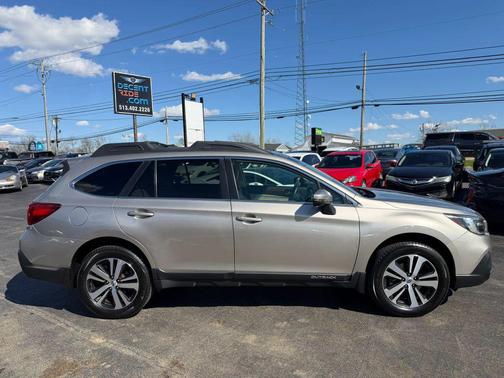 Gray 2018 Subaru Outback 2.5i Limited