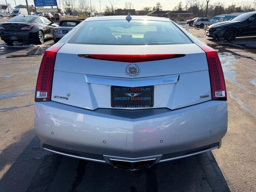 2011 Cadillac CTS Premium
