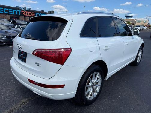 2012 Audi Q5 2.0T Premium