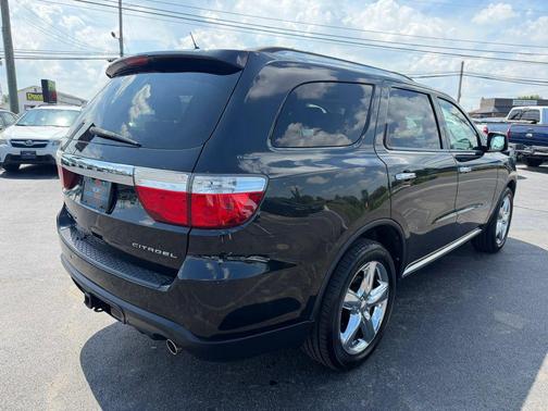 Black 2013 Dodge Durango Citadel