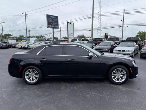 2016 Chrysler 300C Base