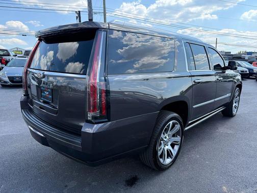 2016 Cadillac Escalade ESV Sport
