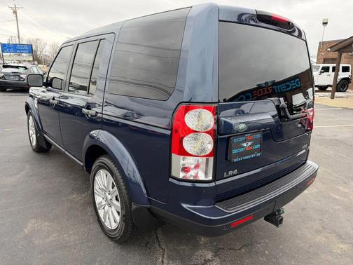 2013 Land Rover LR4 Base