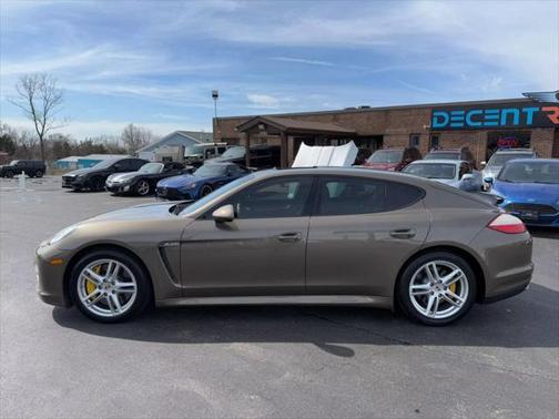 2012 Porsche Panamera 4