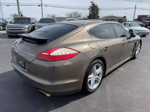 2012 Porsche Panamera 4