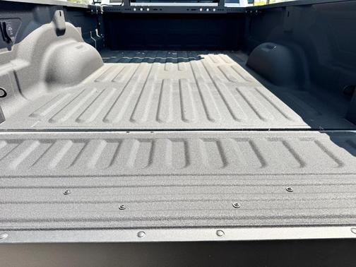 Bright White Clearcoat 2026 RAM 2500 Tradesman