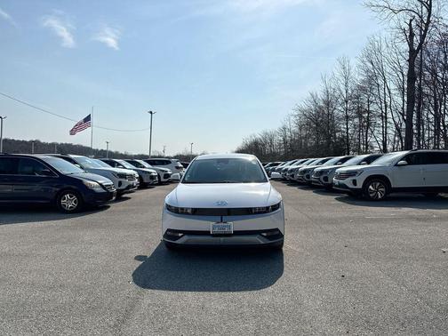 Atlas White 2023 Hyundai IONIQ 5 SEL