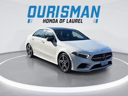 Polar White 2019 Mercedes-Benz A-Class 4MATIC