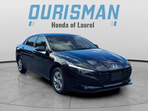 2023 Hyundai ELANTRA SE