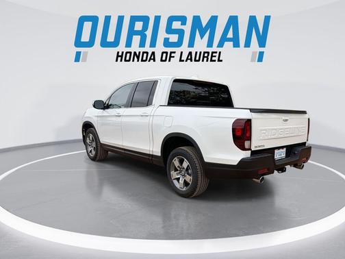 Platinum White Pearl 2026 Honda Ridgeline RTL