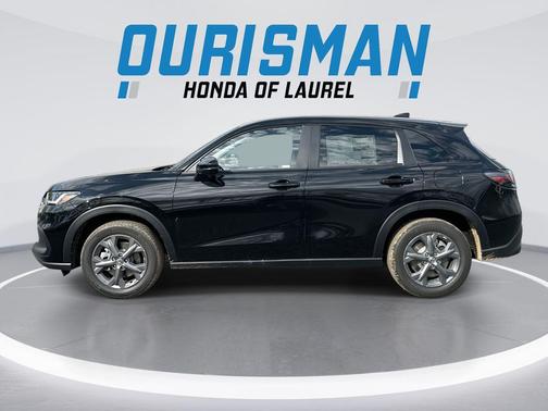 Crystal Black Pearl 2026 Honda HR-V LX