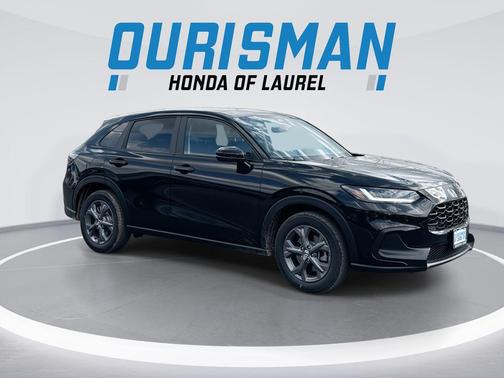 Crystal Black Pearl 2026 Honda HR-V LX