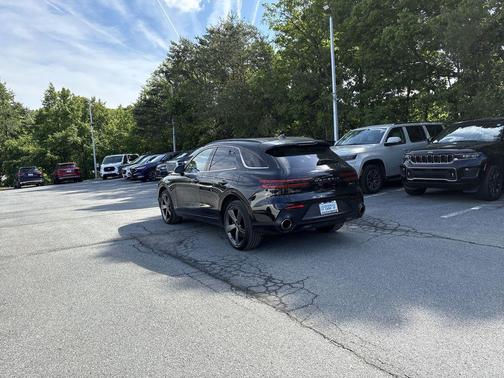 Vik Black 2024 Genesis GV70 3.5T AWD Sport