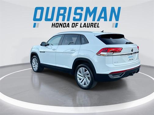 2022 Volkswagen Atlas Cross Sport 3.6L V6 SE w/Technology