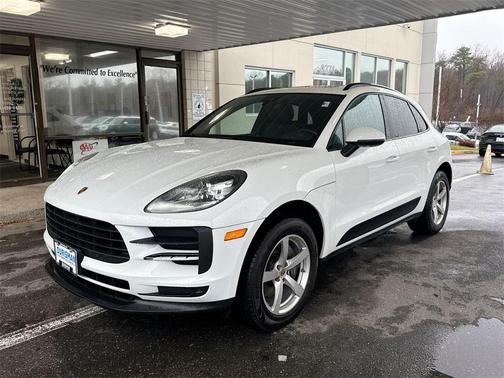 2020 Porsche Macan Base