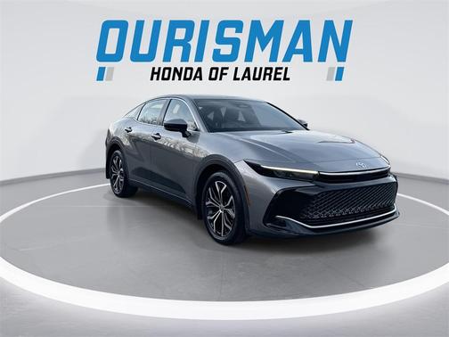 2023 Toyota Crown XLE