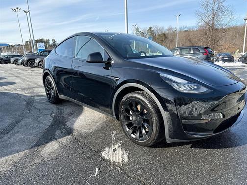 2023 Tesla Model Y Long Range Dual Motor All-Wheel Drive