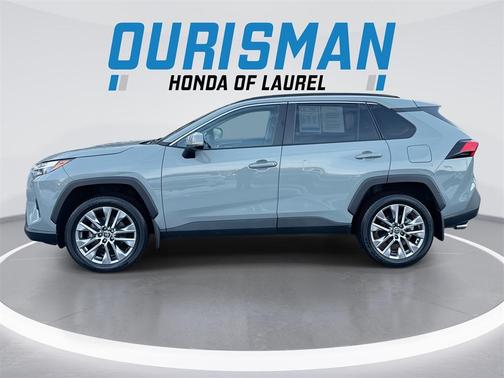 2022 Toyota RAV4 XLE Premium