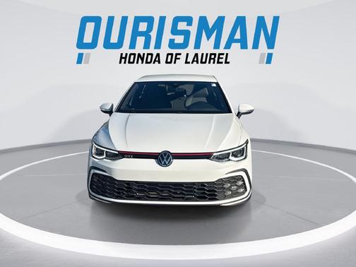 Opal White Pearl 2024 Volkswagen Golf GTI 2.0T S DSG