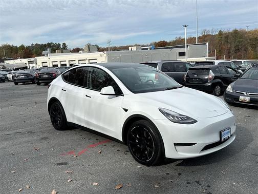 2021 Tesla Model Y Long Range Dual Motor All-Wheel Drive